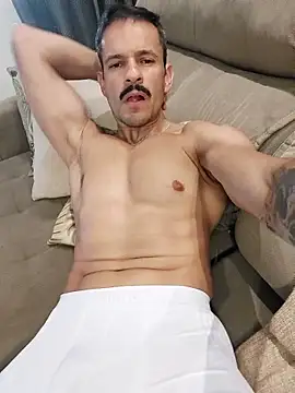 Snapshot of juniortche1313 chatting on 27, 2, 2025 juniortche1313 online show from 27, 2, 2025