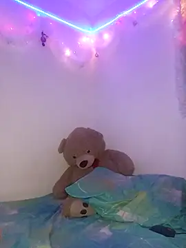 Snapshot of Valen_thompsom_002 chatting on 17, 12, 2025 Valen thompsom 002 online show from 17, 12, 2025