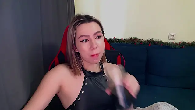 meganluss online show from 5, 12, 2025