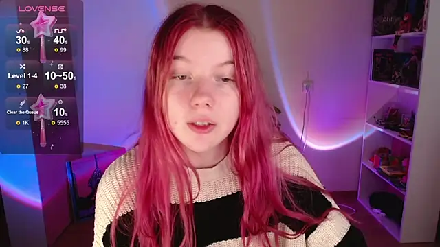 Snapshot of Strawberry_juli chatting on 20, 10, 2025 Strawberry juli online show from 20, 10, 2025