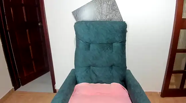 AnnaPerez  online show from 3, 3, 2025