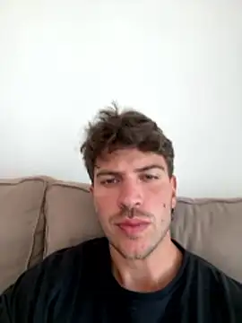 Snapshot of shuki0101 chatting on 19, 3, 2026 shuki0101 online show from 19, 3, 2026