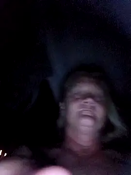 Snapshot of wetnwildforyou chatting on 14, 9, 2025 wetnwildforyou online show from 14, 9, 2025