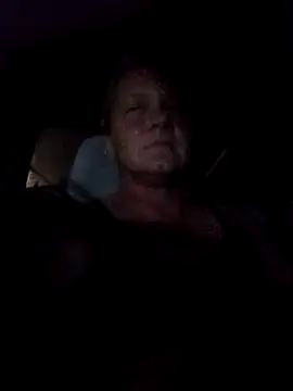 Snapshot of wetnwildforyou chatting on 29, 9, 2025 wetnwildforyou online show from 29, 9, 2025