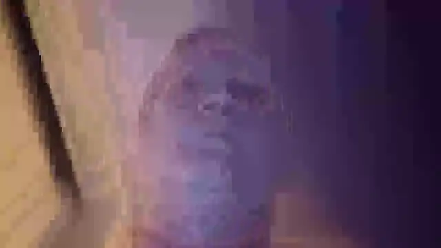 Snapshot of wetnwildforyou chatting on 11, 10, 2025 wetnwildforyou online show from 11, 10, 2025