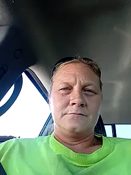 Snapshot of wetnwildforyou chatting on 19, 11, 2025 wetnwildforyou online show from 19, 11, 2025