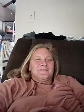 Snapshot of wetnwildforyou chatting on 30, 11, 2025 wetnwildforyou online show from 30, 11, 2025