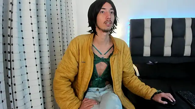 loverisu-coral online show from 14, 1, 2026