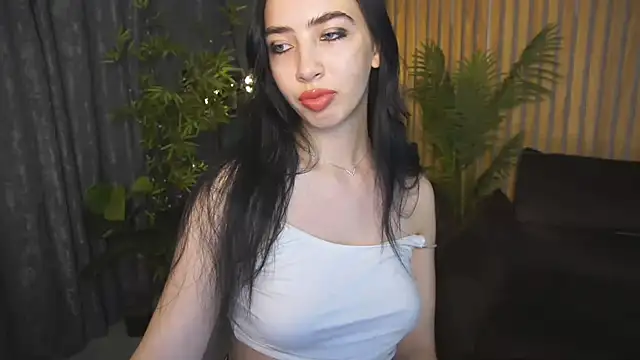 WildKittenX  online show from 6, 10, 2025