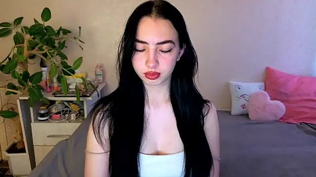 Snapshot of WildKittenX_ chatting on 21, 6, 2026 WildKittenX online show from 21, 6, 2026