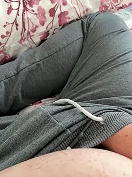 Snapshot of littletoy64 chatting on 3, 3, 2025 littletoy64 online show from 3, 3, 2025