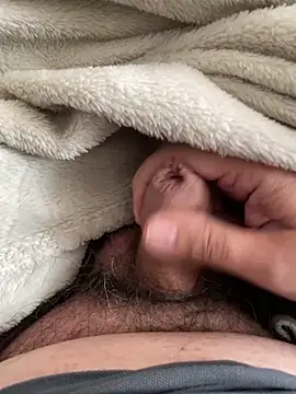 Snapshot of littletoy64 chatting on 22, 10, 2025 littletoy64 online show from 22, 10, 2025