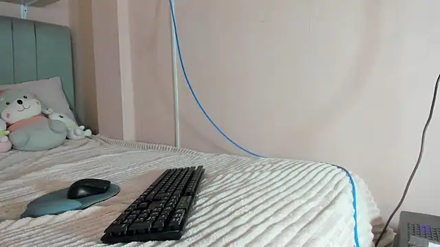 Snapshot of mary_cute9 chatting on 15, 9, 2025 mary cute9 online show from 15, 9, 2025