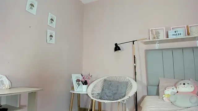 Snapshot of mary_cute9 chatting on 24, 9, 2025 mary cute9 online show from 24, 9, 2025