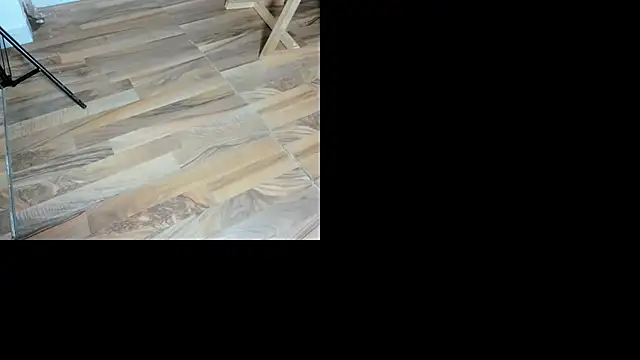 Snapshot of mary_cute9 chatting on 12, 10, 2025 mary cute9 online show from 12, 10, 2025