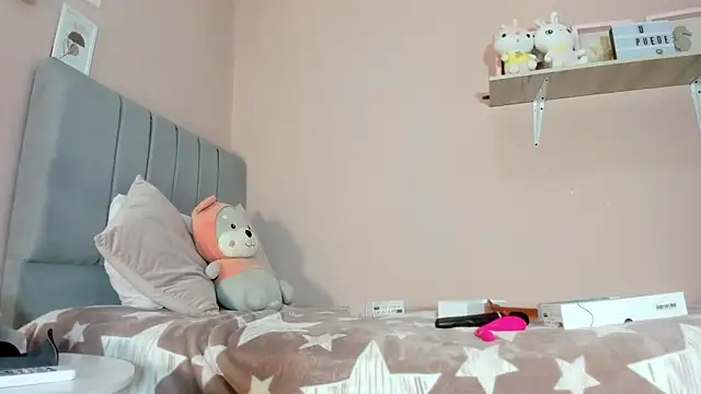 Snapshot of mary_cute9 chatting on 29, 11, 2025 mary cute9 online show from 29, 11, 2025