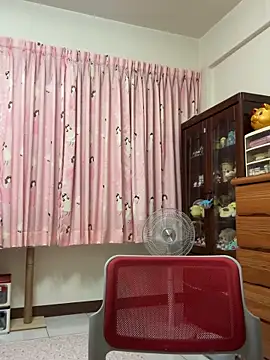 ladypaggy online show from 16, 4, 2026