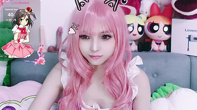 Snapshot of chenenna7 chatting on 17, 12, 2025 chenenna7 online show from 17, 12, 2025