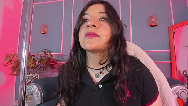 TaraTaylorr online show from 23, 10, 2025