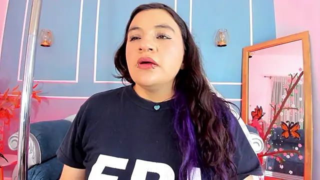 TaraTaylorr online show from 14, 3, 2026