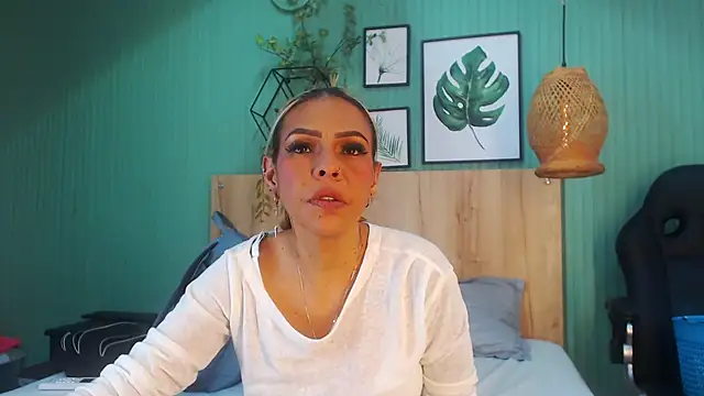 yessila parker online show from 3, 12, 2025