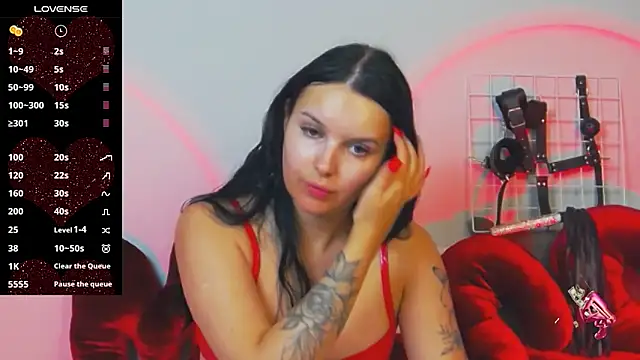 Miss Vic online show from 8, 10, 2025