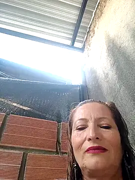 Sexy-Woman-Mature online show from 27, 9, 2025