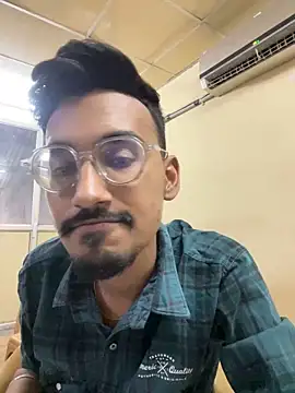 Snapshot of hypersexdriveboi chatting on 11, 3, 2025 hypersexdriveboi online show from 11, 3, 2025