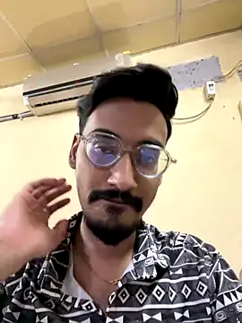 Snapshot of hypersexdriveboi chatting on 10, 9, 2025 hypersexdriveboi online show from 10, 9, 2025