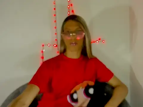 Snapshot of SweetDesaire1 chatting on 22, 4, 2026 SweetDesaire1 online show from 22, 4, 2026