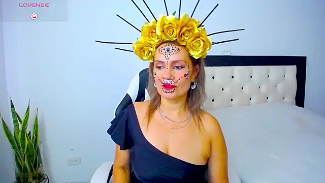 CarolinneFiotti online show from 31, 10, 2025