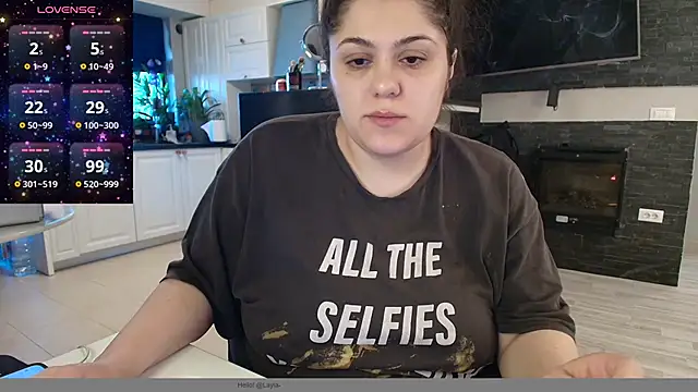 Layla- online show from 29, 1, 2025