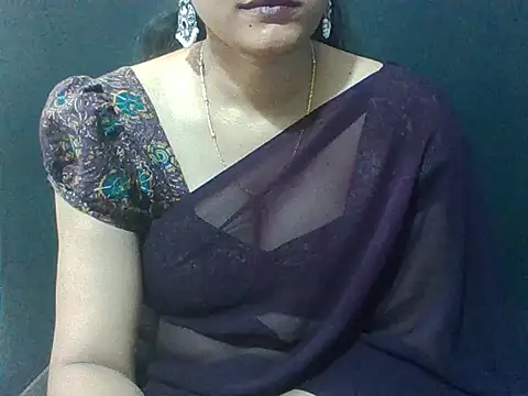 Snapshot of sugandha_bhabhi chatting on 29, 5, 2026 sugandha bhabhi online show from 29, 5, 2026