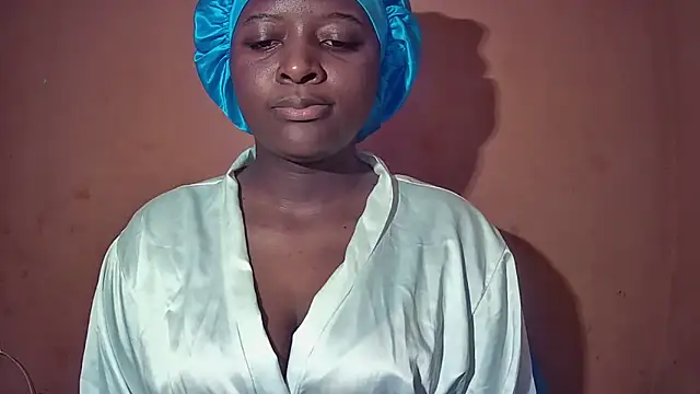 Snapshot of sexyhips2001 chatting on 24, 9, 2025 sexyhips2001 online show from 24, 9, 2025