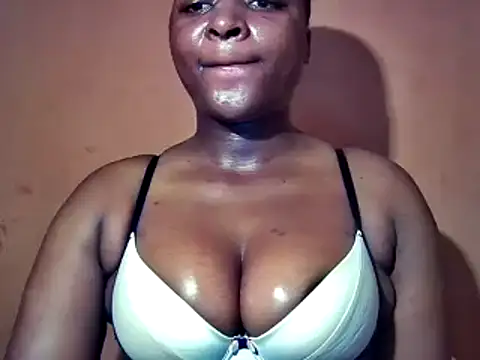 Snapshot of sexyhips2001 chatting on 3, 10, 2025 sexyhips2001 online show from 3, 10, 2025