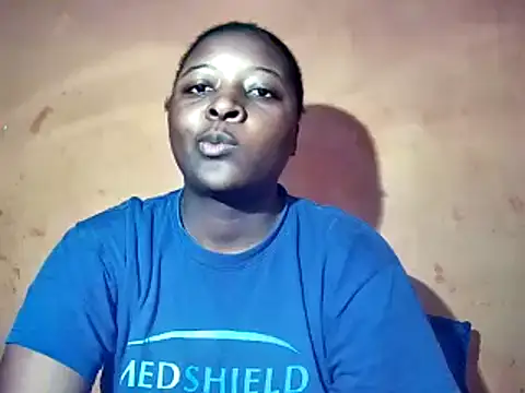 Snapshot of sexyhips2001 chatting on 23, 10, 2025 sexyhips2001 online show from 23, 10, 2025