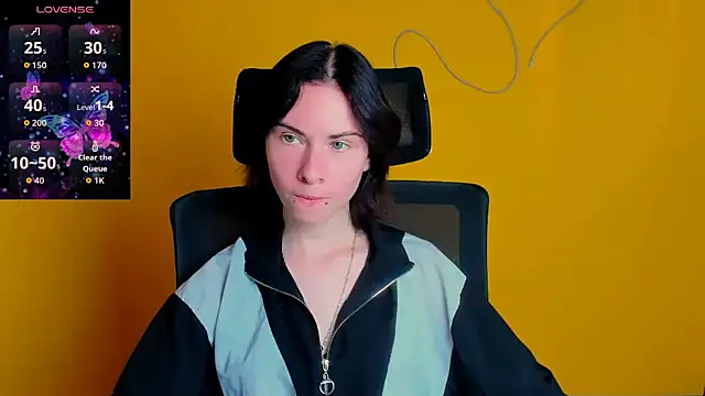Fiona Night online show from 11, 5, 2026