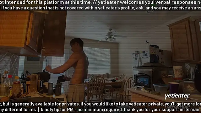 Snapshot of yetieater chatting on 30, 3, 2026 yetieater online show from 30, 3, 2026