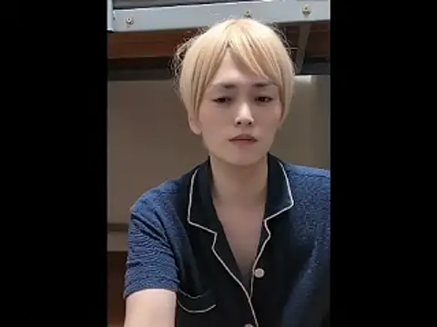 Snapshot of mgnhiroyuki chatting on 30, 5, 2026 mgnhiroyuki online show from 30, 5, 2026