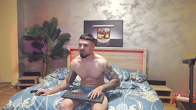 Tiberius hunk online show from 31, 5, 2026