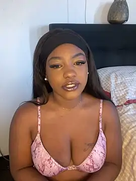 xnaomivaruna online show from 16, 3, 2025