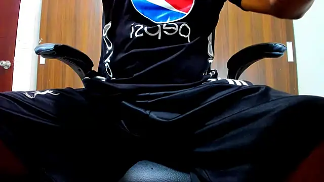 Dreamastercum  online show from 19, 10, 2025