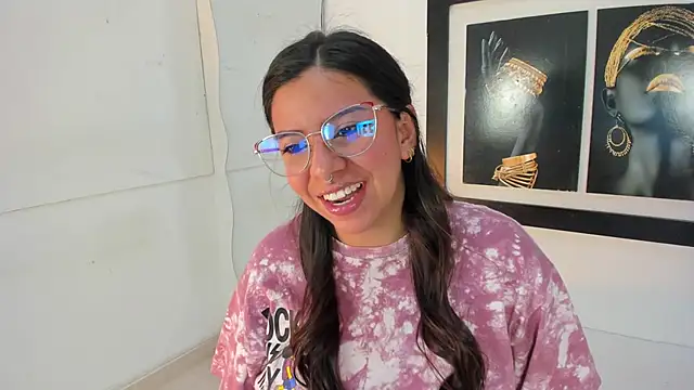 emilyy cooperr online show from 3, 12, 2025