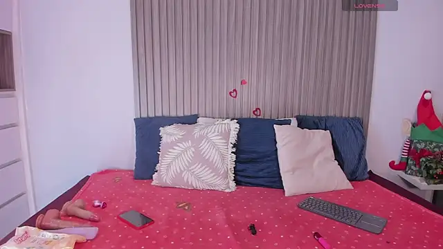 Zoe-S online show from 13, 11, 2025