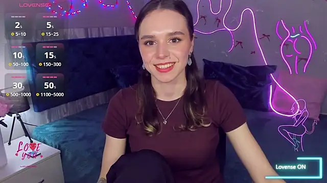 EmelyMason online show from 9, 4, 2026