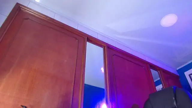 milu23   online show from 20, 11, 2025