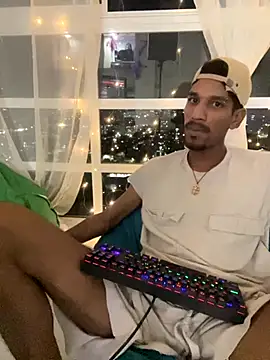 Miguel bigcock online show from 28, 10, 2025