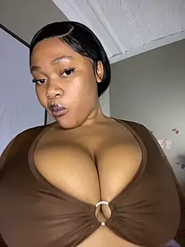 Snapshot of CuteSexyBoobz chatting on 15, 2, 2026 CuteSexyBoobz online show from 15, 2, 2026