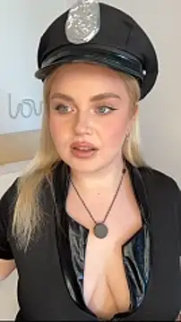 April Vancee online show from 14, 4, 2026