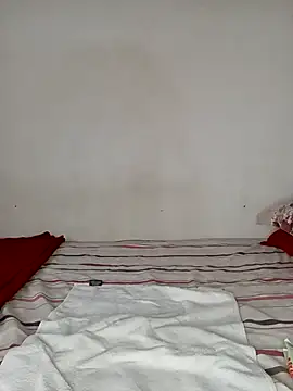 Missvixen81 online show from 15, 11, 2025